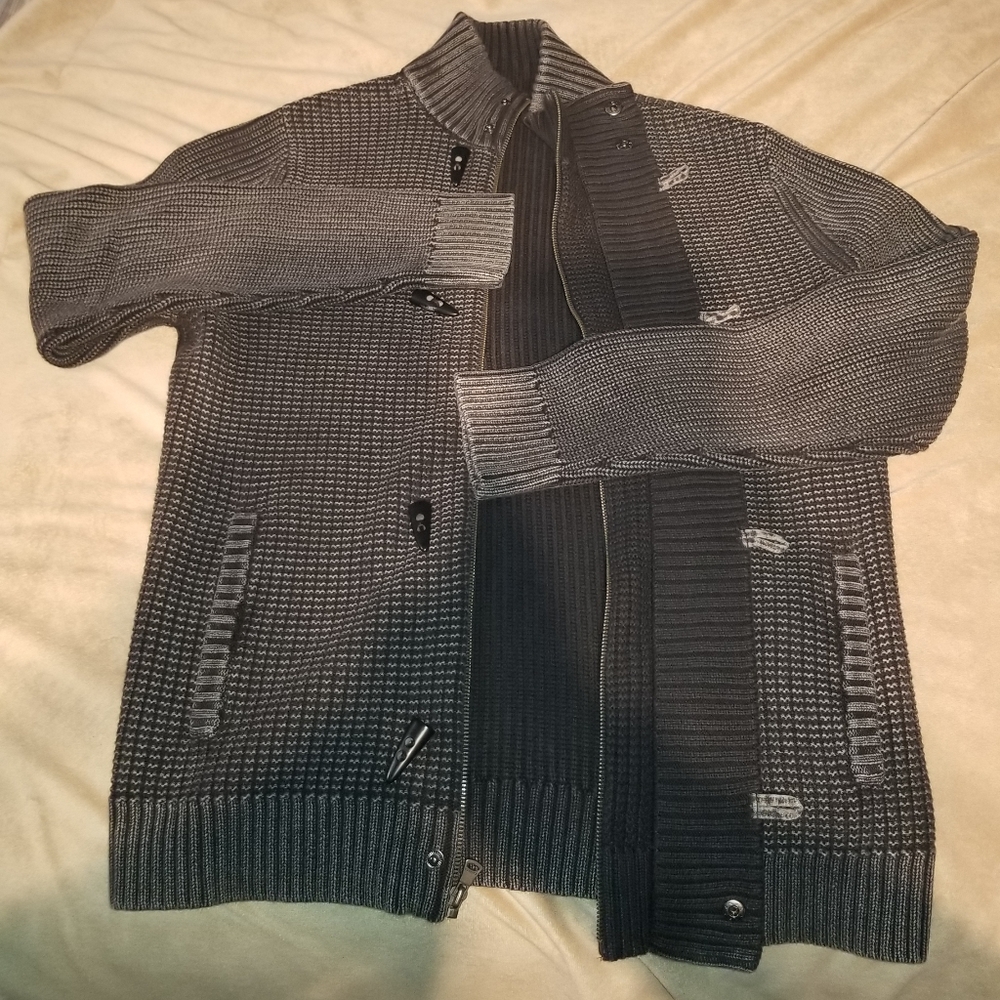 Men's zip up and and fancy button sweater jacket.. Dark gray/Black by Express